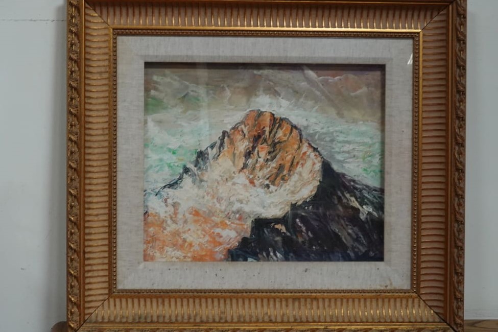 摩天農場老闆娘油畫作品